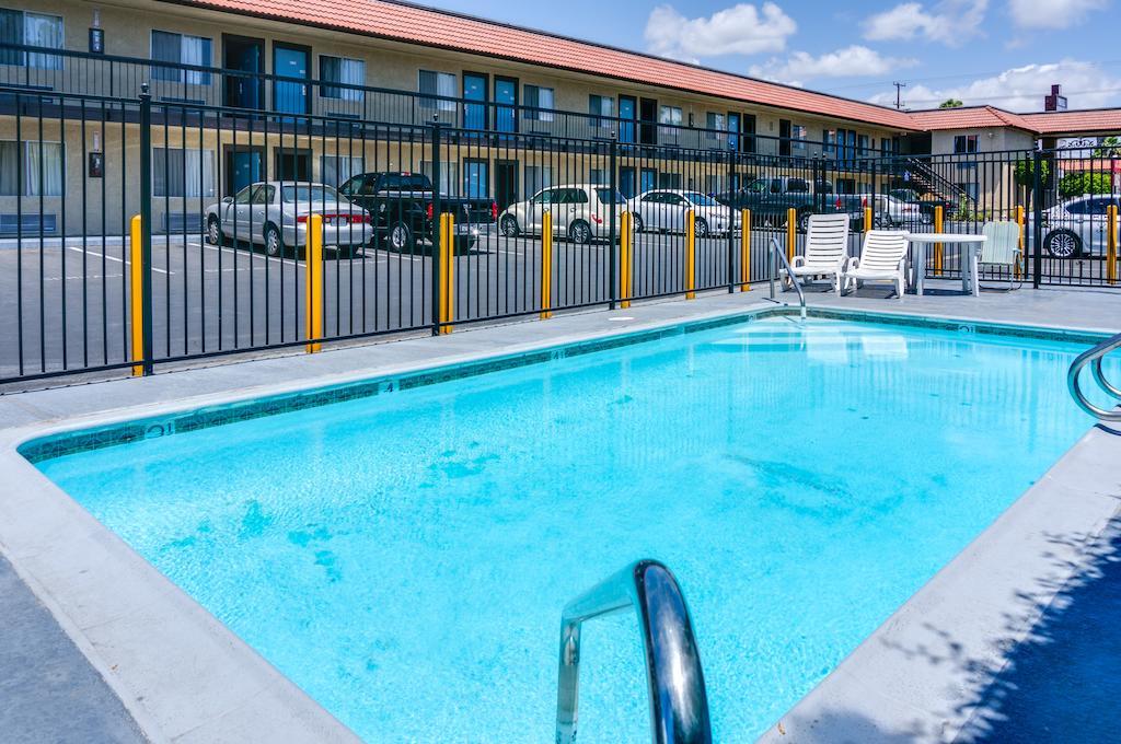 Motel Moonlight Anaheim Exteriér fotografie